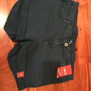 Arizona style shortie shorts